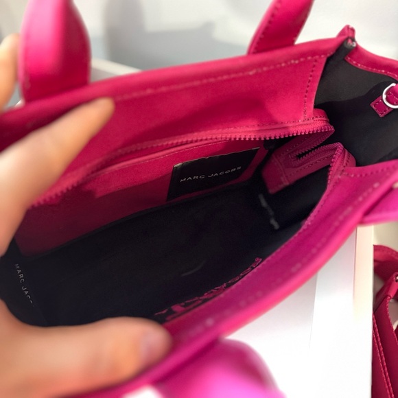 Marc Jacobs Pink and Black The Tote Bag - Picture 3 of 6